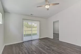 375 Logan St, Little River, SC 29566 - Photo 6
