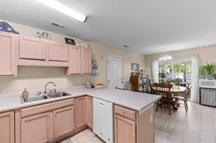 5008 Blue Spruce Ln, Murrells Inlet, SC 29576 - Photo 2