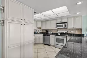 10200 Beach Club Dr, Myrtle Beach, SC 29572 - Photo 18