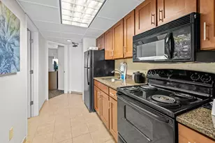 1105 S Ocean Blvd, Myrtle Beach, SC 29577 - Photo 12