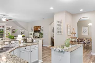 388 Hillsborough Dr, Conway, SC 29526 - Photo 6