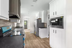 4 Islander Ct, Garden City, SC 29576 - Photo 10