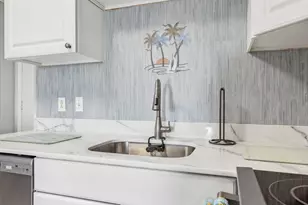 1919 Spring St, North Myrtle Beach, SC 29582 - Photo 4