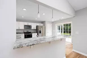 233 Bonnie Bridge Cir, Myrtle Beach, SC 29579 - Photo 10