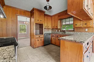 308 Cleveland St, Mullins, SC 29574 - Photo 22