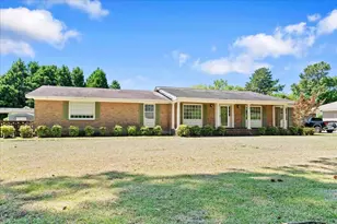 308 Cleveland St, Mullins, SC 29574 - Photo 2