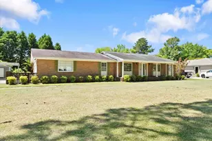 308 Cleveland St, Mullins, SC 29574 - Photo 4