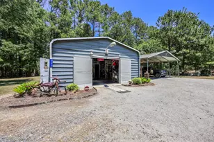 323 Roughbark Dr, Andrews, SC 29510 - Photo 34