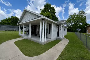 521 Bond St, Georgetown, SC 29440 - Photo 2