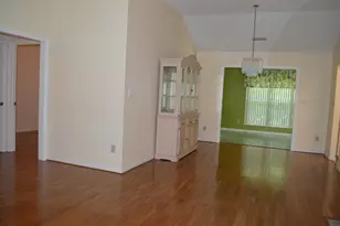 1905 Starling Ct, Garden City, SC 29576 - Photo 4