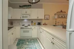 4241 Hibiscus Dr, Little River, SC 29566 - Photo 4