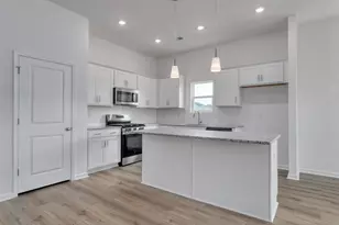 805 Wild Indigo Dr, Conway, SC 29526 - Photo 2