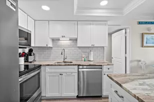 601 Retreat Beach Cir, Pawleys Island, SC 29585 - Photo 10