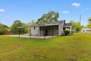 305 S Magnolia Ave, Andrews, SC 29510 - Photo 22