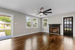 305 S Magnolia Ave, Andrews, SC 29510 - Photo 4