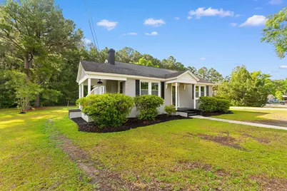 305 S Magnolia Ave., Andrews, SC 29510 - Photo 2