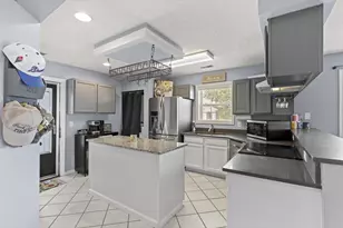 4265 Villa Dr, Little River, SC 29566 - Photo 4