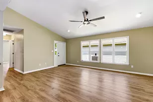 804 Mary Ana Ct, Myrtle Beach, SC 29577 - Photo 4