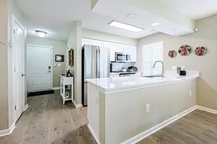 643 Woodmoor Dr, Garden City, SC 29576 - Photo 6