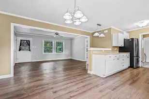 306 Kaufman St, Georgetown, SC 29440 - Photo 8