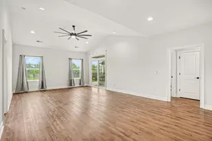 663 Belmont Dr, Conway, SC 29526 - Photo 6