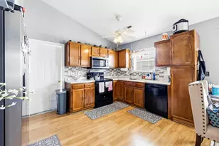 417 Chesterfield Ct, Myrtle Beach, SC 29577 - Photo 8