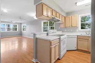 4257 Villas Dr, Little River, SC 29566 - Photo 10