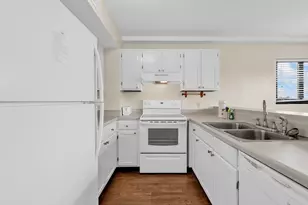 5905 S Kings Hwy, Myrtle Beach, SC 29575 - Photo 10
