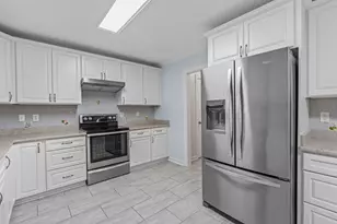 136 Molinia Dr, Murrells Inlet, SC 29576 - Photo 12