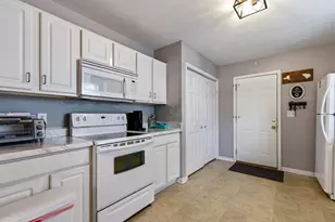 2902 Silverleaf Cir, Loris, SC 29569 - Photo 8
