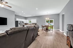 5630 Dinkler Ave, Loris, SC 29569 - Photo 6