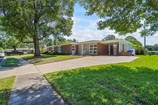748 Yellowwood Ave, Myrtle Beach, SC 29577 - Photo 2