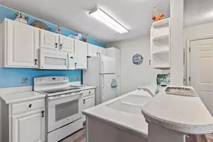 8835 Chandler Dr, Myrtle Beach, SC 29575 - Photo 6