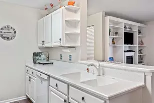 8835 Chandler Dr, Myrtle Beach, SC 29575 - Photo 14