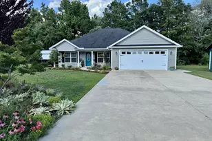 225 Fox Hunt Pl, Galivants Ferry, SC 29544 - Photo 2