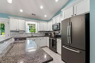 225 Fox Hunt Pl, Galivants Ferry, SC 29544 - Photo 16