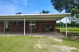 1600 Mrs Tates Rd, Whiteville, NC 28472 - Photo 4