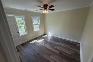 100 Jackson St, Lake City, SC 29560 - Photo 12