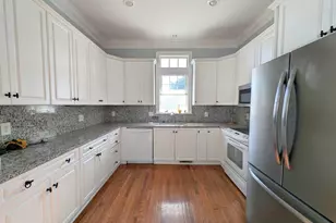 136 Cottage Ct, Pawleys Island, SC 29585 - Photo 10