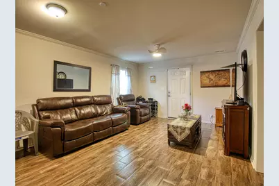 215 W James St., Mullins, SC 29574 - Photo 6