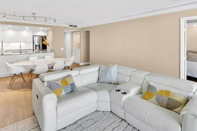 101 Ocean Creek Dr. #EE-10, Myrtle Beach, SC 29572 - Photo 12