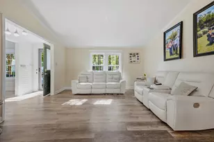 391 Di-Cindy Ln, Garden City, SC 29576 - Photo 14