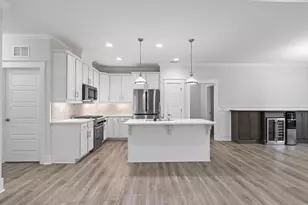 1460 Millbrook Dr SW, Ocean Isle Beach, NC 28469 - Photo 10
