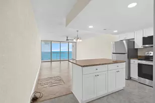 1012 N Waccamaw Dr, Garden City, SC 29576 - Photo 4