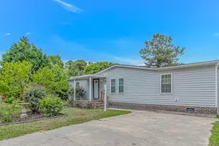 146 Queens Rd, Little River, SC 29566 - Photo 2