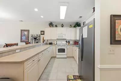4895 Luster Leaf Circle #204, Myrtle Beach, SC 29577 - Photo 6