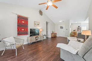1527 Heirloom Dr, Conway, SC 29527 - Photo 4
