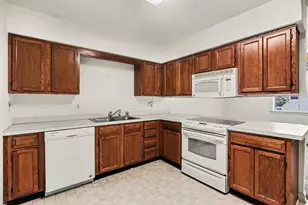 1105 Ganton Way, Myrtle Beach, SC 29588 - Photo 4