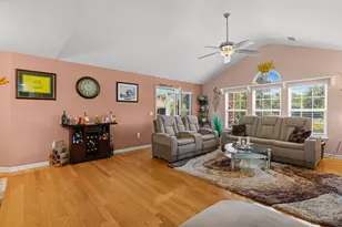 4649 Fringetree Dr, Murrells Inlet, SC 29576 - Photo 2