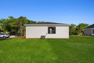 210 N Morgan Ave, Andrews, SC 29510 - Photo 32